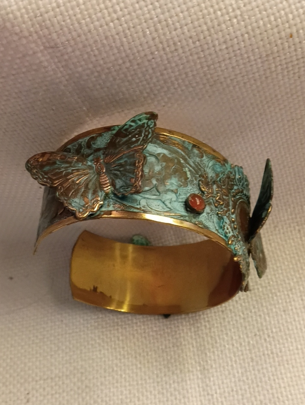 Elaine Coyne Turquoise Patina Butterfly Cuff Bracelet, Designer Signed, NEW! - Picture 2 of 7